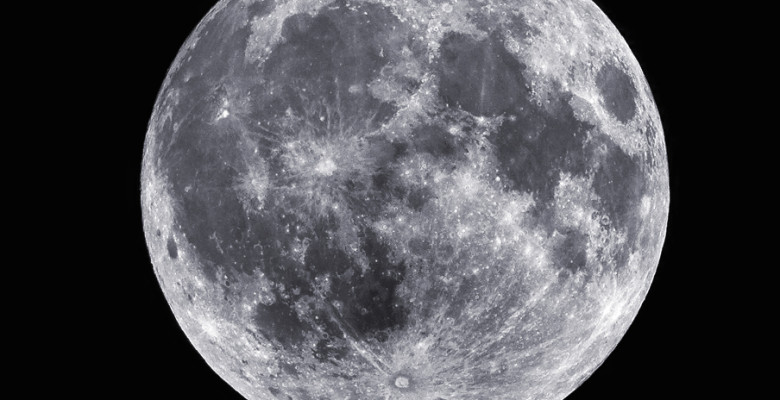 Photograph of the full moon